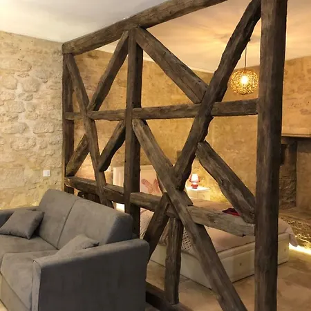 Apartment Les Arcades